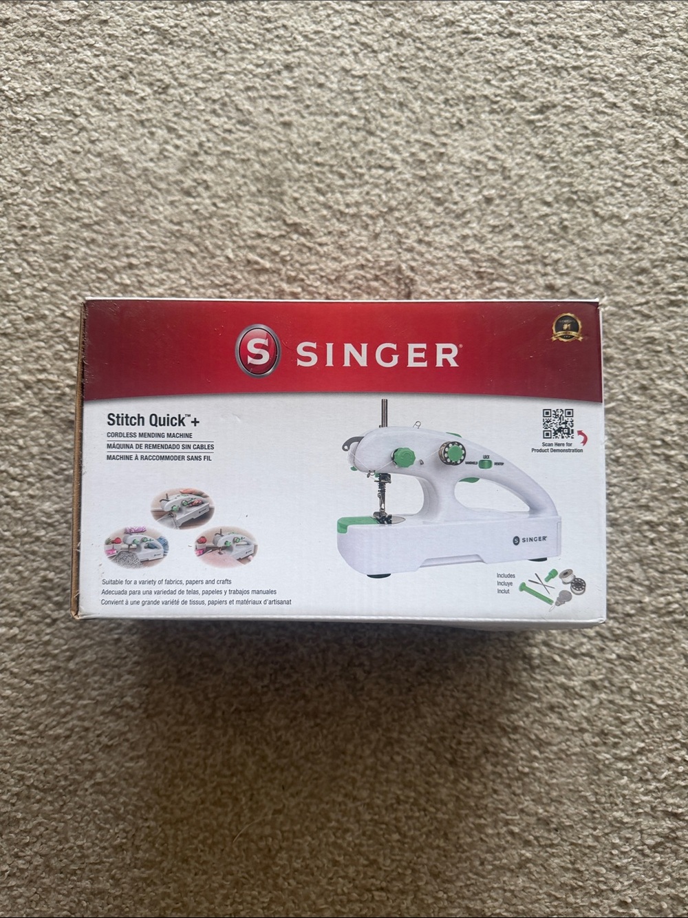 Singer Stitch Quick+ Cordless Mini Sewing Machine in White and Green